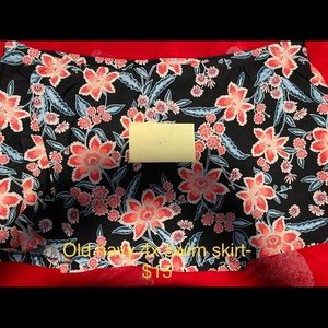 Old navy swim skirt- 4x